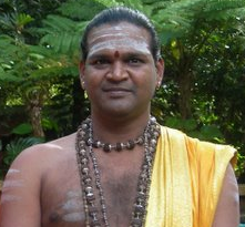 priest kumargurukkal